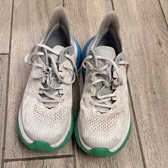 Hoka Clifton One One Running Shoes - Picture 2 of 4